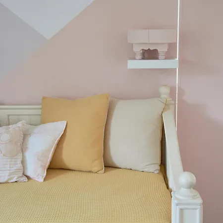 Sunny Oasis, By Timecooler * Oeiras