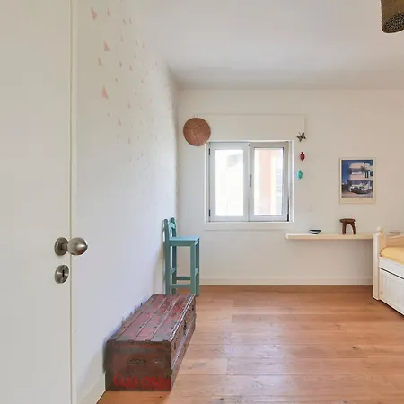 Sunny Oasis, By Timecooler * Oeiras